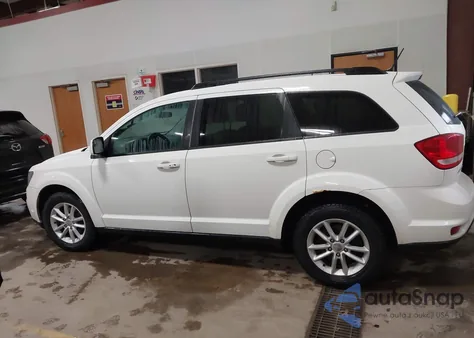 2014 Dodge Journey Sxt z USA, uszkodzony, nr VIN 3C4PDCBG6ET210921